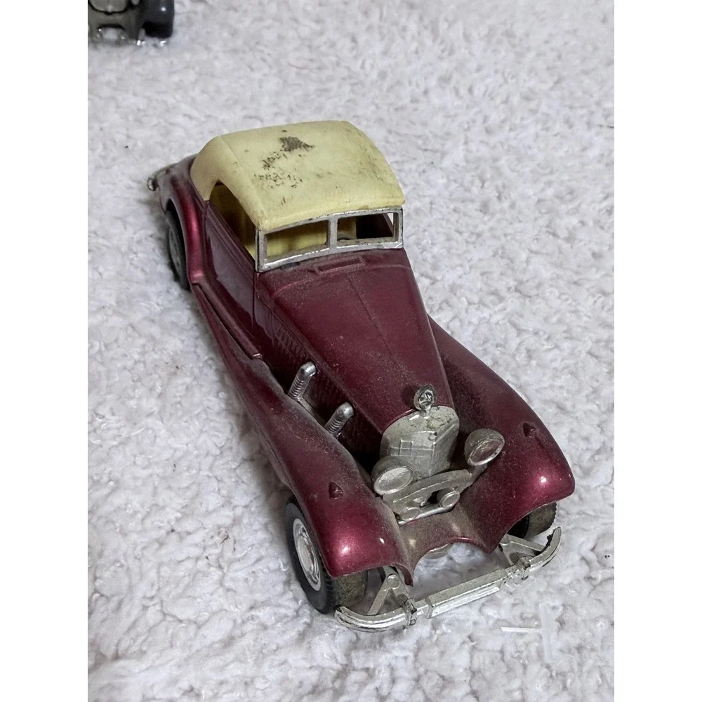 Yatming tires spare roofs